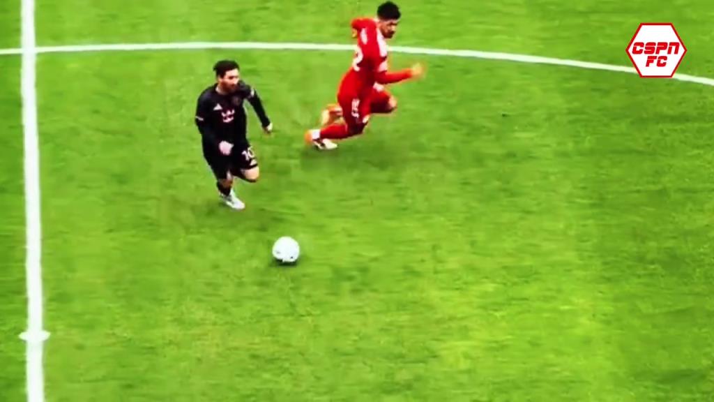 球王的影響力！實(shí)拍：全場(chǎng)6.2萬(wàn)觀(guān)眾高呼梅西是什么效果？